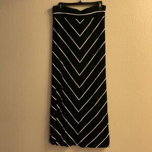 Ava & Viv maxi skirt